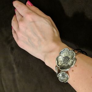 Silver tone bracelet